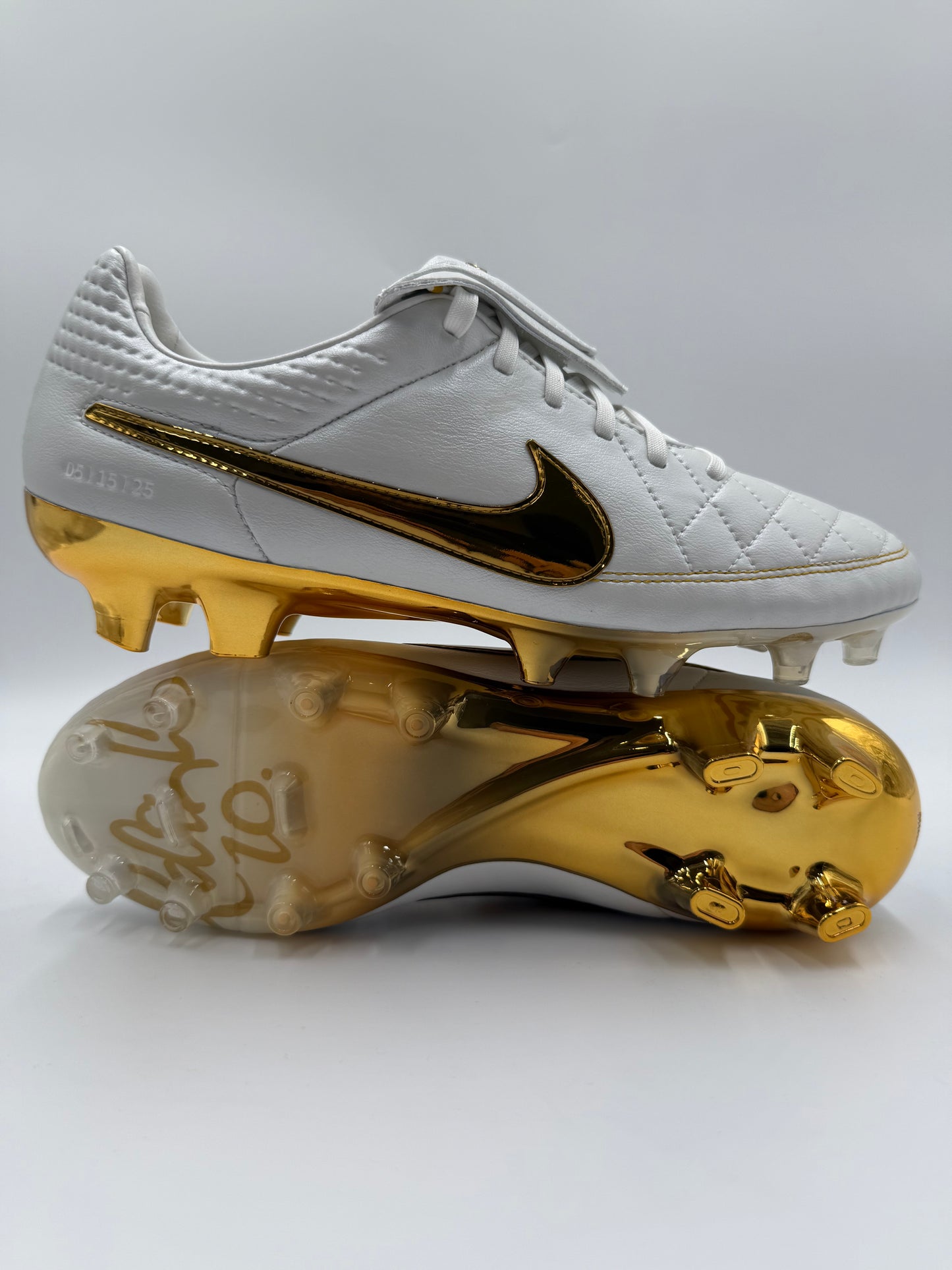 Nike Tiempo Legend R10 Remake Elite FG