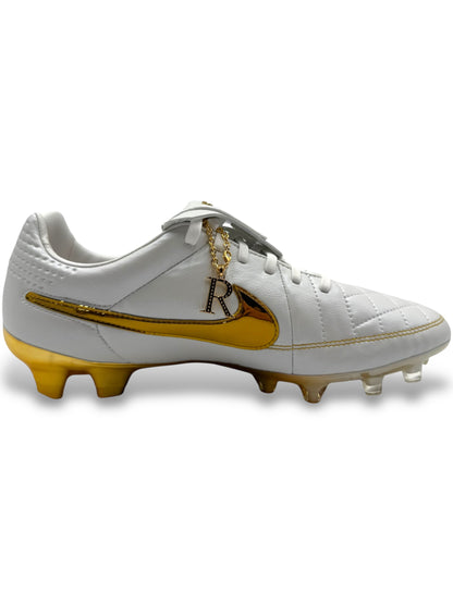 Nike Tiempo Legend R10 Remake Elite FG