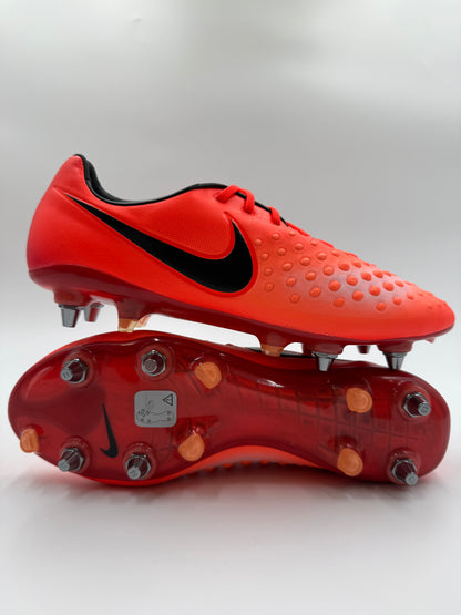 Nike Magista Opus