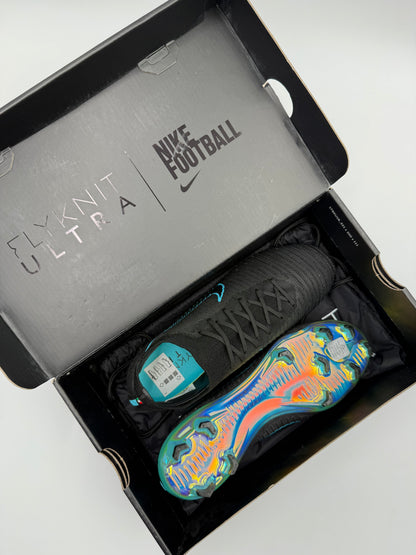 Nike Mercurial Vapor Flyknit Ultra