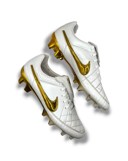 Nike Tiempo Legend R10 Remake Elite FG