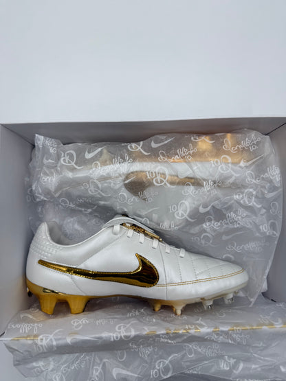 Nike Tiempo Legend R10 Remake Elite FG