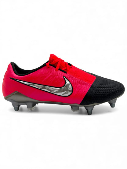 Nike Phantom Venom